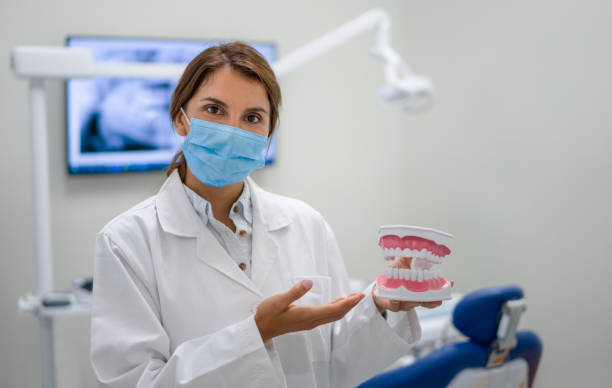 Best Emergency Dentist for Knocked-Out Tooth in Brownsboro, TX